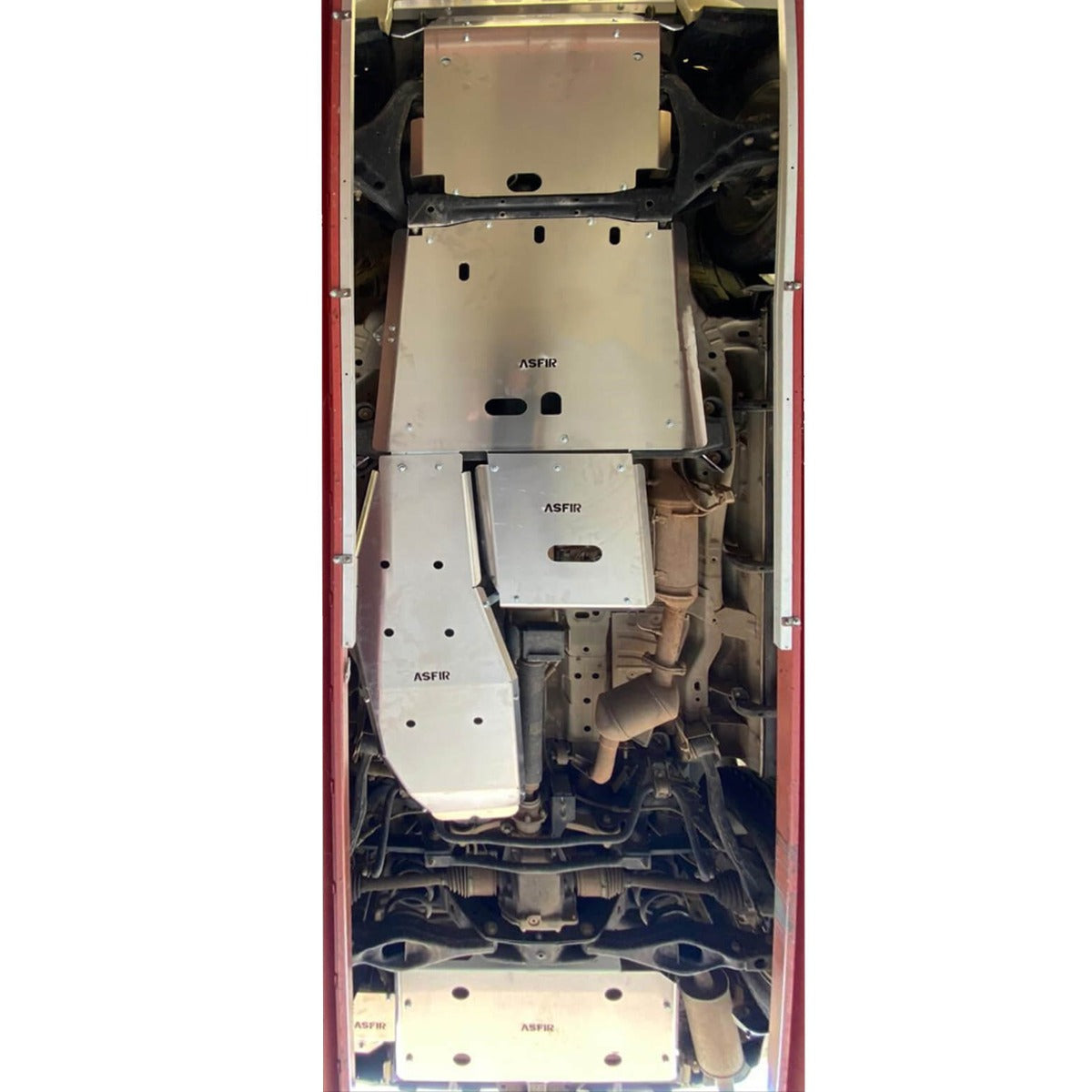 Mitsubishi Pajero Rear Bench Skid Plate