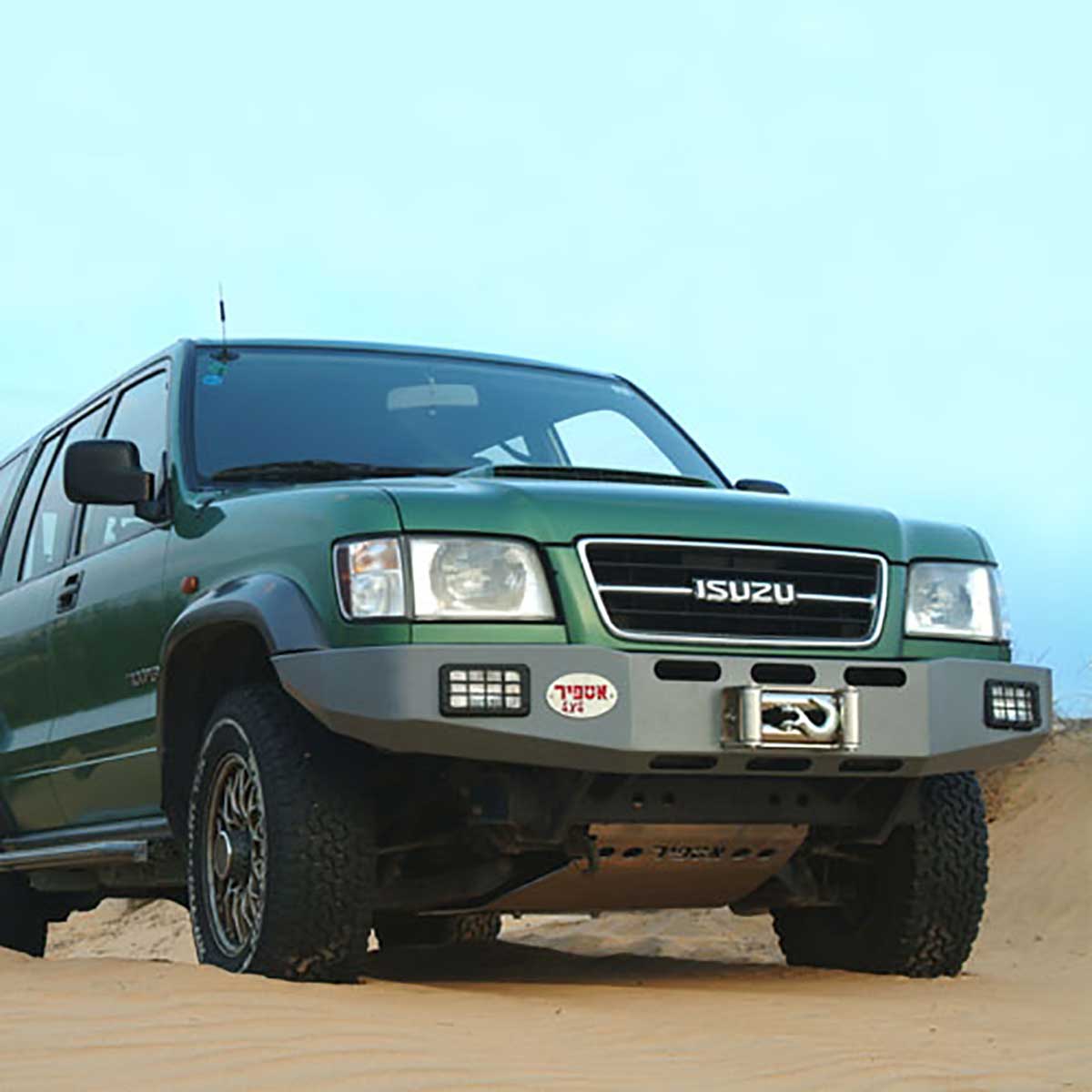 Isuzu Trooper Front Skid Plate