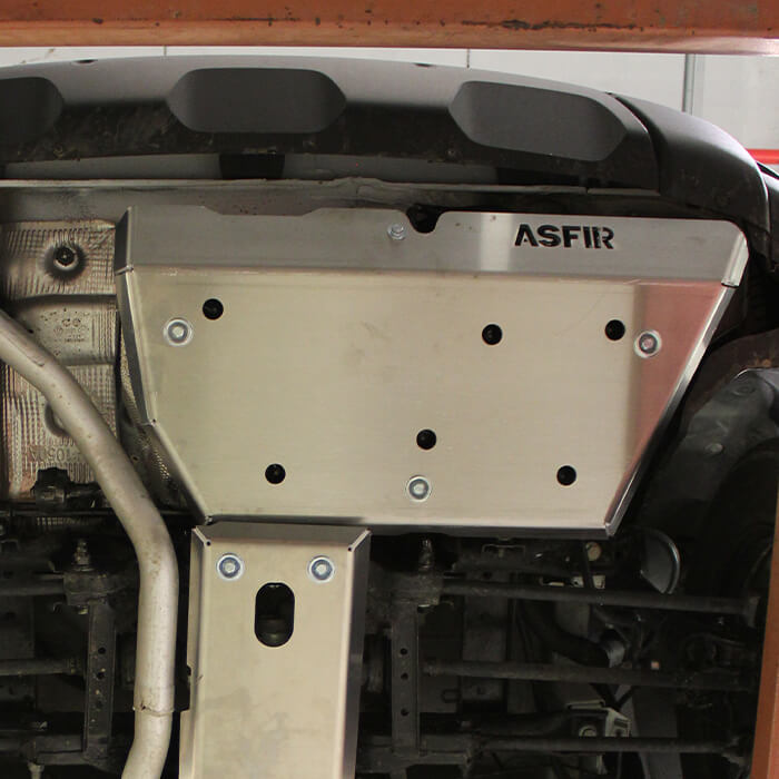 Dacia Duster Urea Tank Skid Plate
