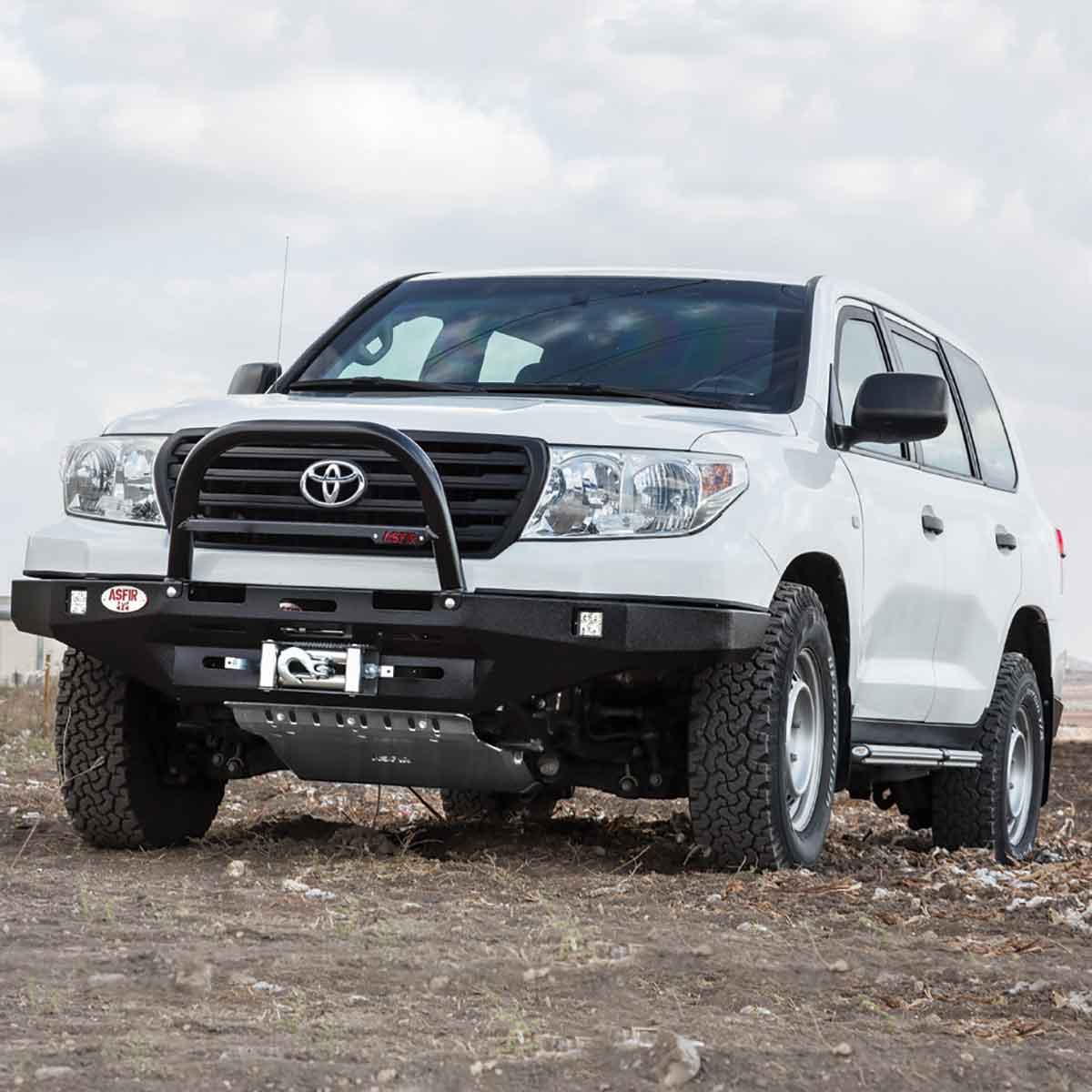 Toyota Land Cruiser 200 / Lexus LX570 Front Skid Plate