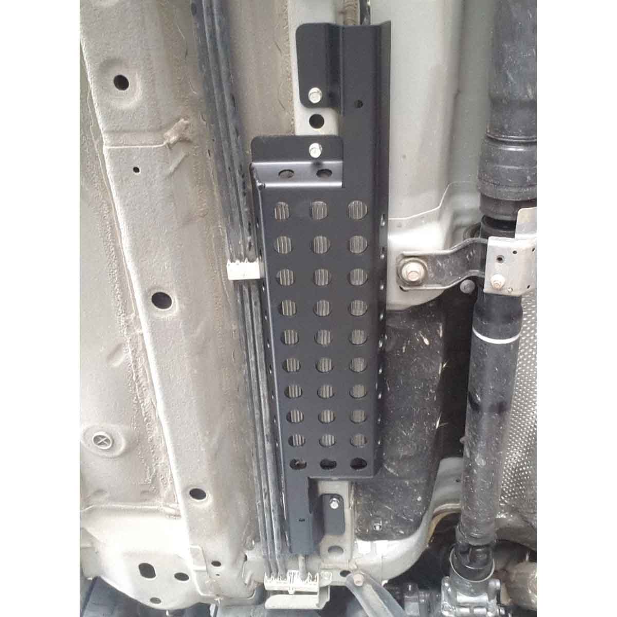 Mitsubishi Outlander Fuel Radiator Skid Plate