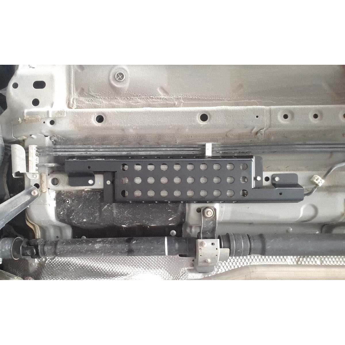 Mitsubishi Outlander Fuel Radiator Skid Plate