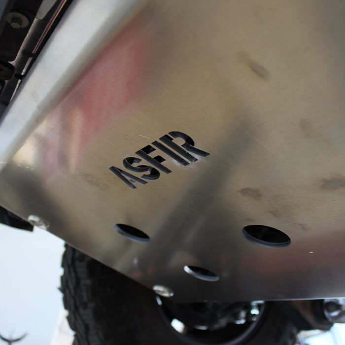 Ford F-250/F-350 Steering Rod Skid Plate