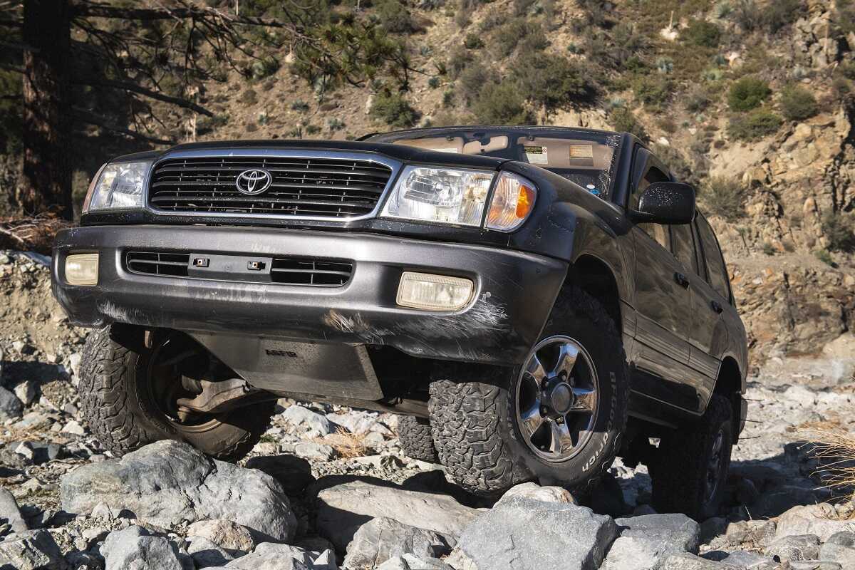 Toyota Land Cruiser 100 / LX 470 Skid Plate (4 Pcs)