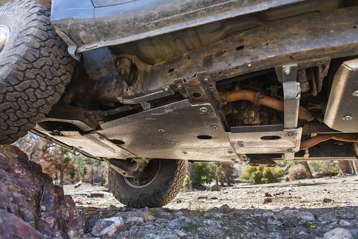 Toyota Land Cruiser 100 / LX 470 Skid Plate (4 Pcs)