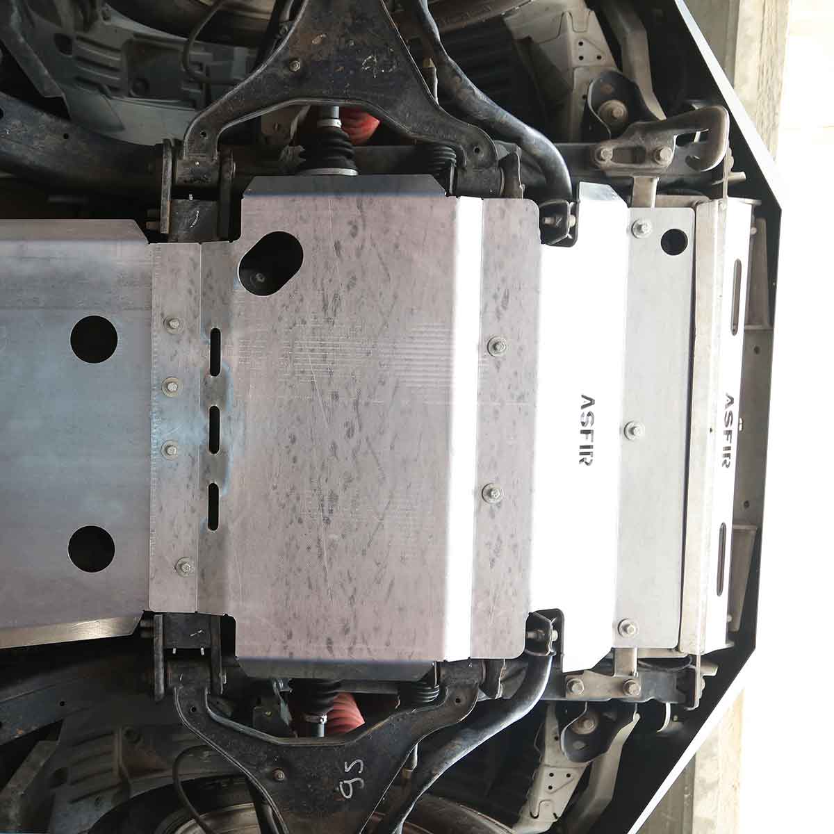 Nissan Navara / Pathfinder Front Skid Plate