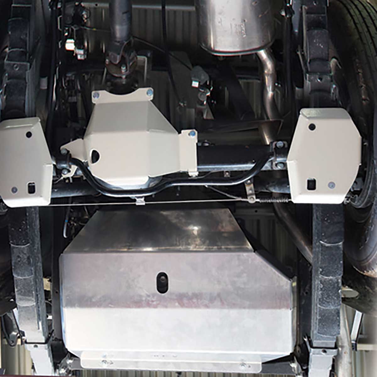 Toyota Land Cruiser 78 / 79 Series Rear Fuel Tank Skid Plate | Diesel