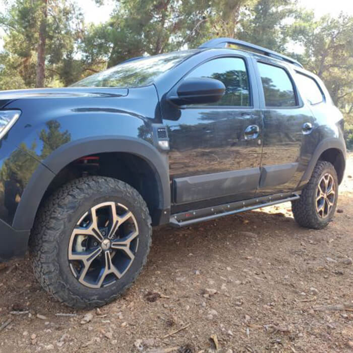 Dacia Duster Side Pipe Protector