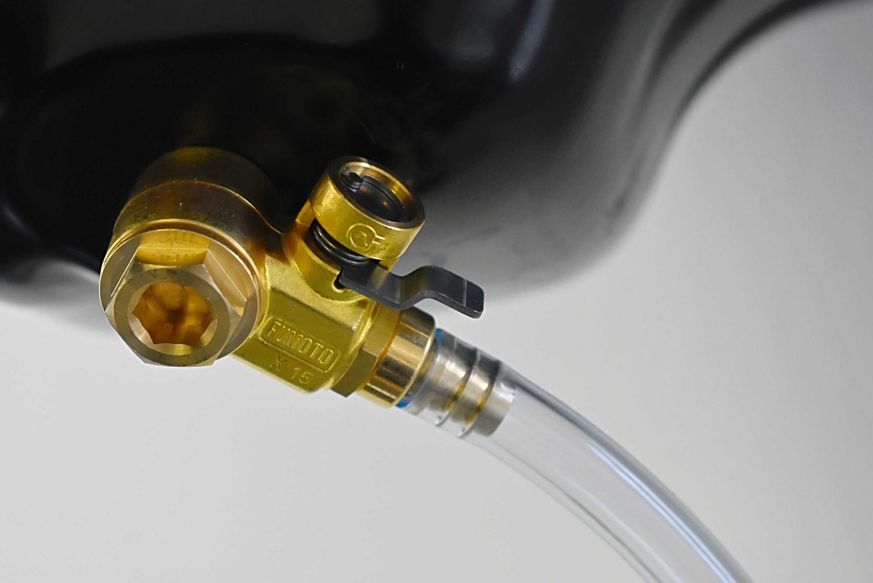 Fumoto Oil Drain Valve Kit | Subaru Applications